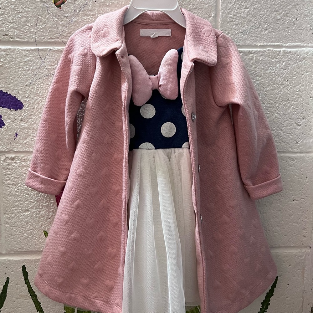 Mommy mouse dress with heart trench coat